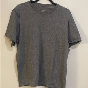 Everlane Men's Classic Gray Tee